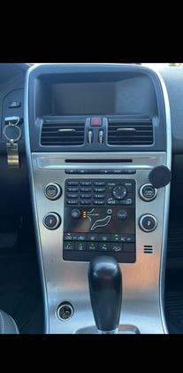 Volvo XC 60 cena 62999 przebieg: 170000, rok produkcji 2010 z Łódź małe 79